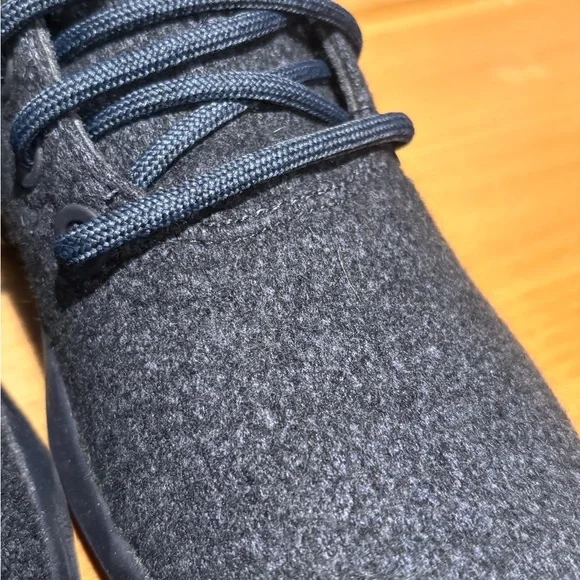 Allbirds Women's Wool Runner Size 9 - Picture 4 of 7